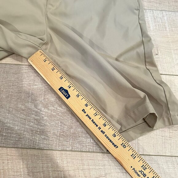 LANDS END BOYS DRI FIT TAN KHAKI UNIFORM SHORTS SIZE 16 - Picture 3 of 8